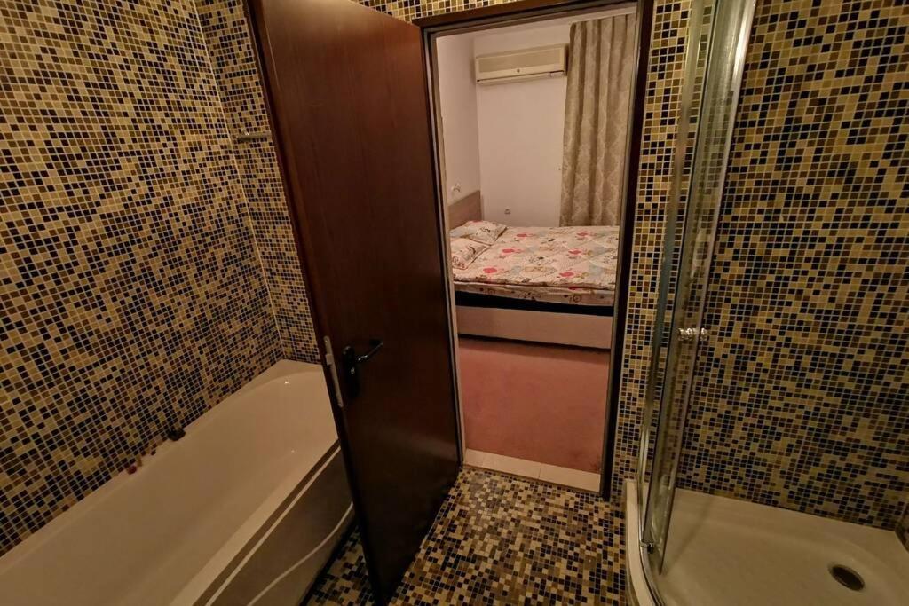 Seaview - Clara Sarafovo - 100m To Sea Apartment Burgas